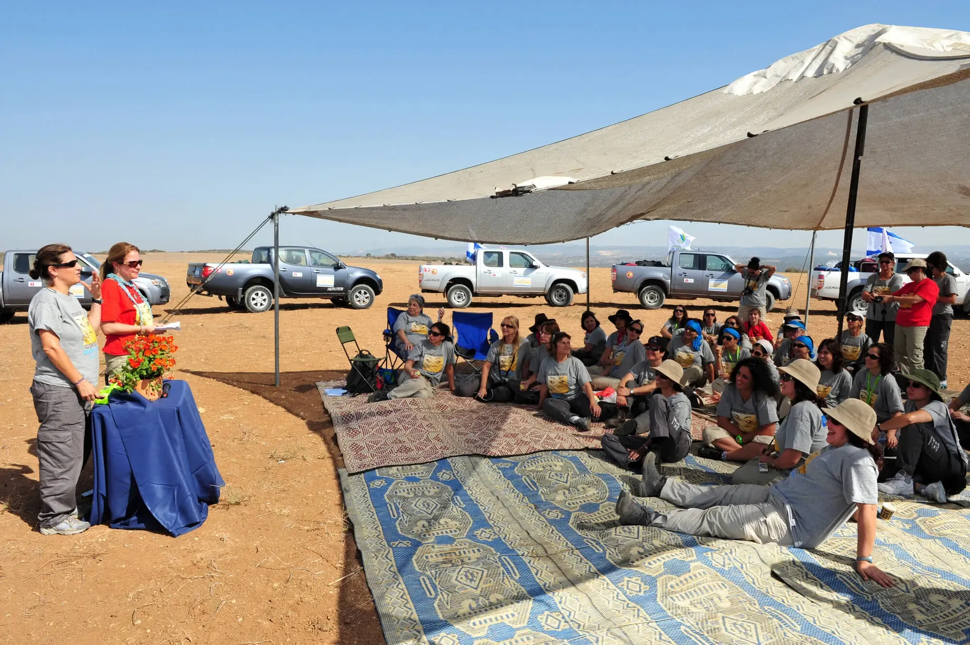 Souk animé au cœur de la médina